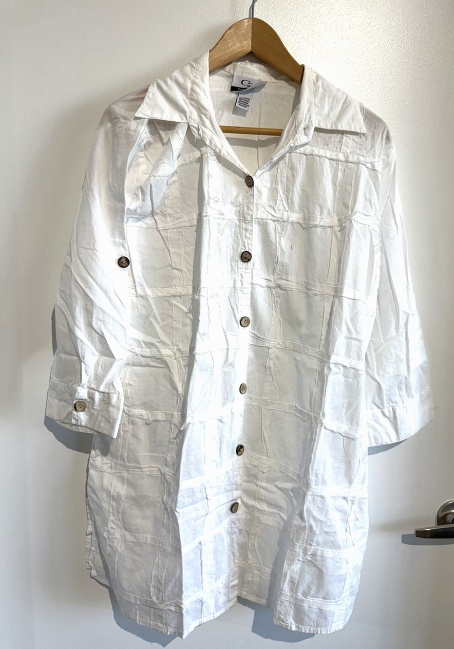 Women's White Cotton Raw Hem Patches Button Front shirt Swim Cover-up sz L